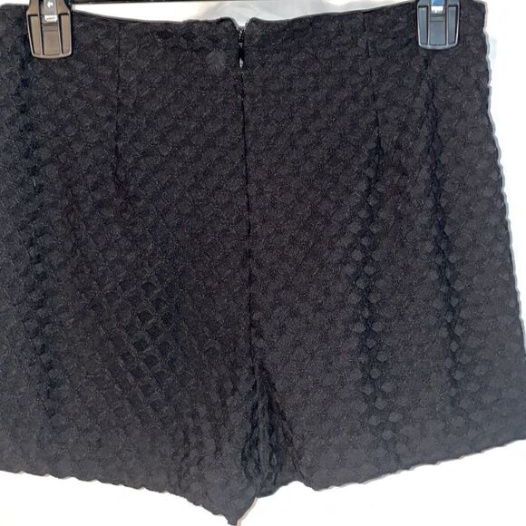 Forever 21 shorts   - Picture 3 of 5